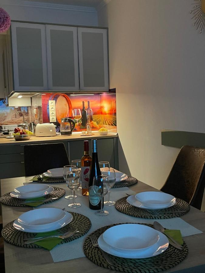 Corner Apartment Budapeszt Zewnętrze zdjęcie